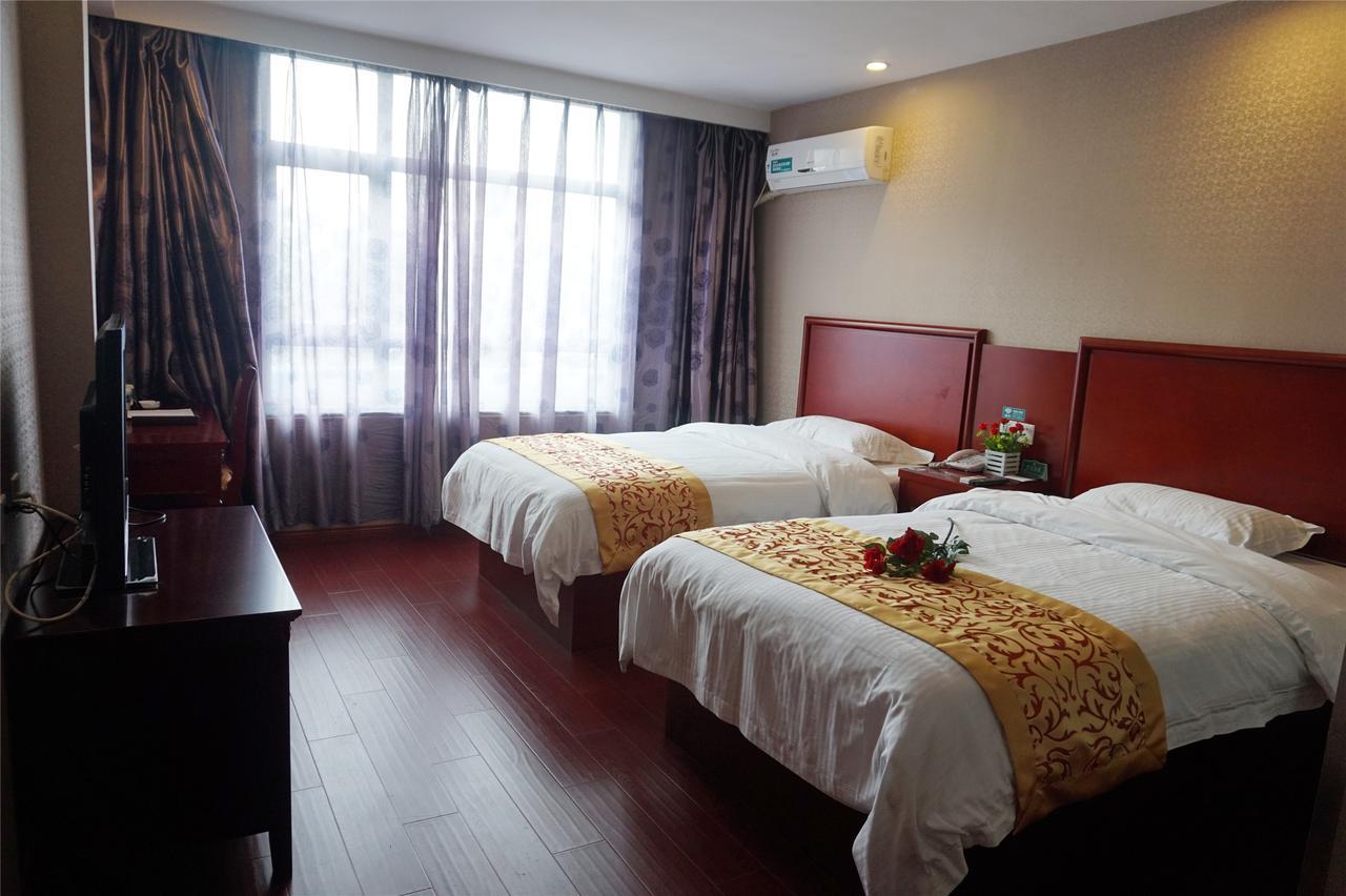 Greentree Inn Anhui Fuyang Yijing International North Door Busniess Hotel Ngoại thất bức ảnh