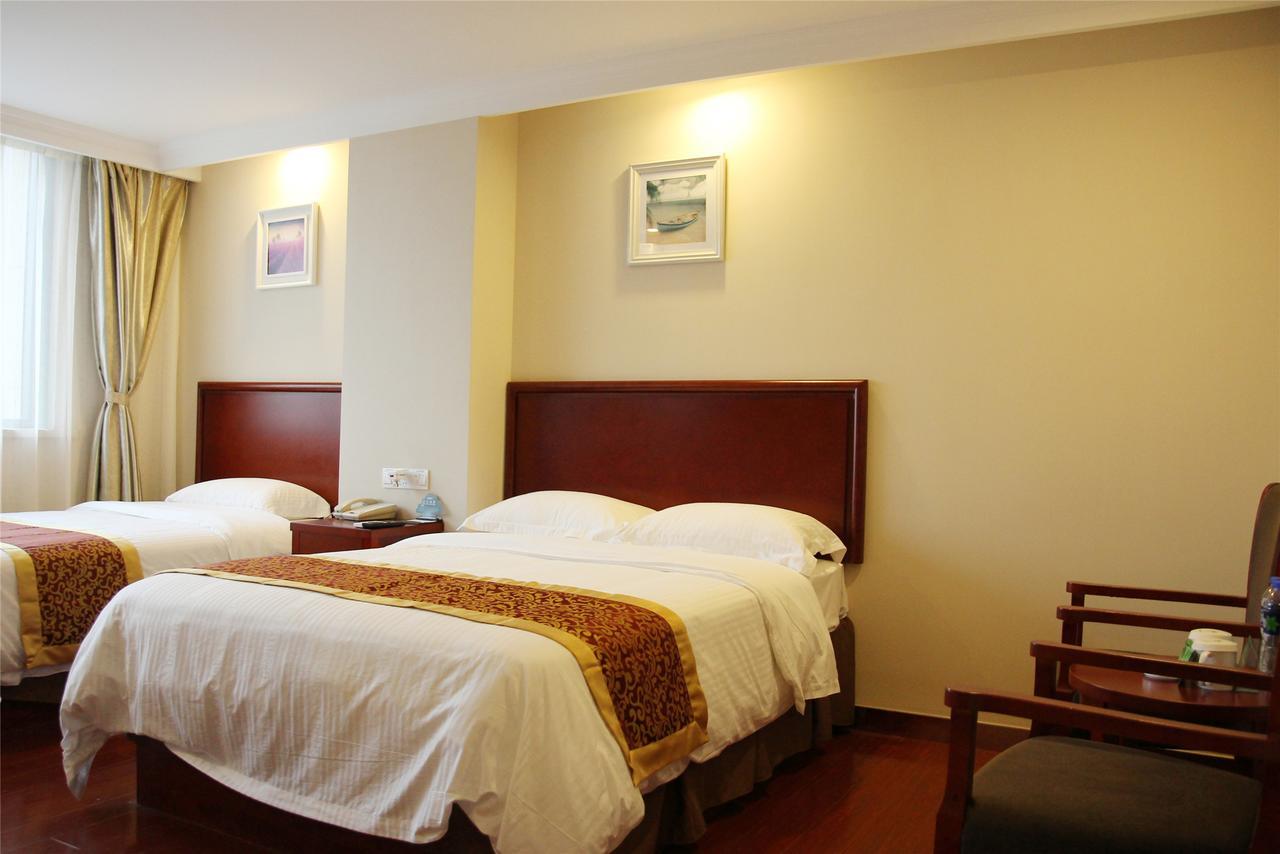 Greentree Inn Anhui Fuyang Yijing International North Door Busniess Hotel Ngoại thất bức ảnh